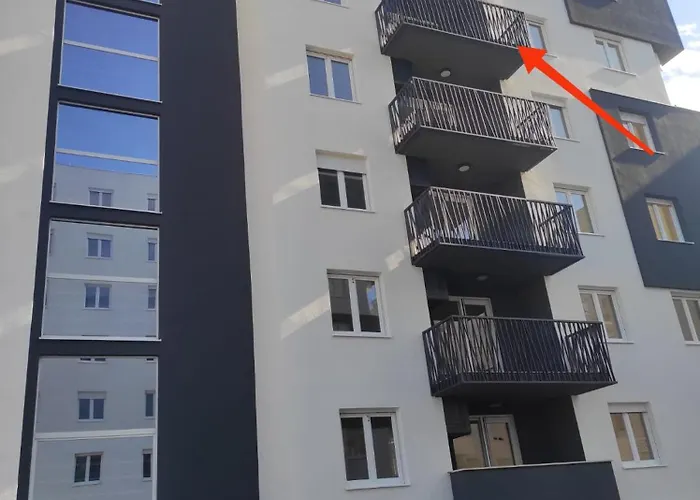 Nora With Private Parking Apartamento Zadar