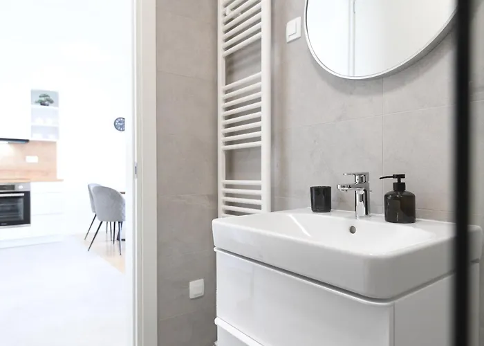 Nora With Private Parking Apartamento Zadar