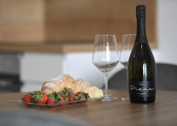 Apartamento Nora With Private Parking Zadar