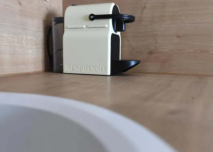 Nora With Private Parking *